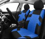 Vând huse auto universale noi preț 120