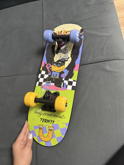 продам скейтборд