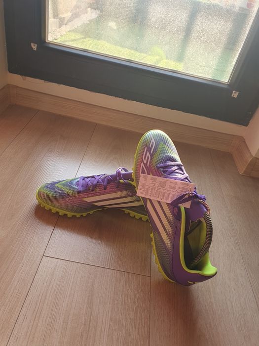 Стоножки Adidas F50 club turf

ОБУВКИ ЗА ФУТБОЛ F50 CLUB TURF