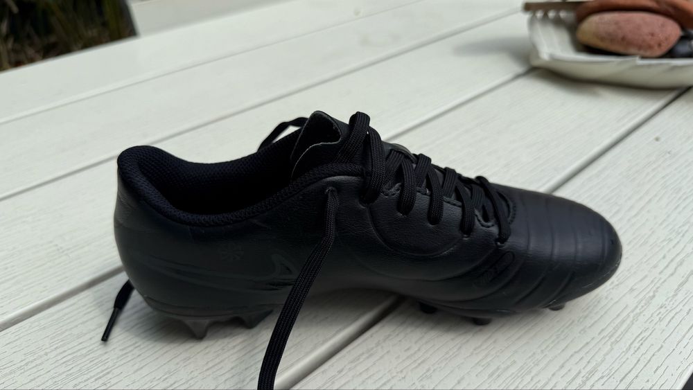 Ghete fotbal Nike copii 37,5 ca noi