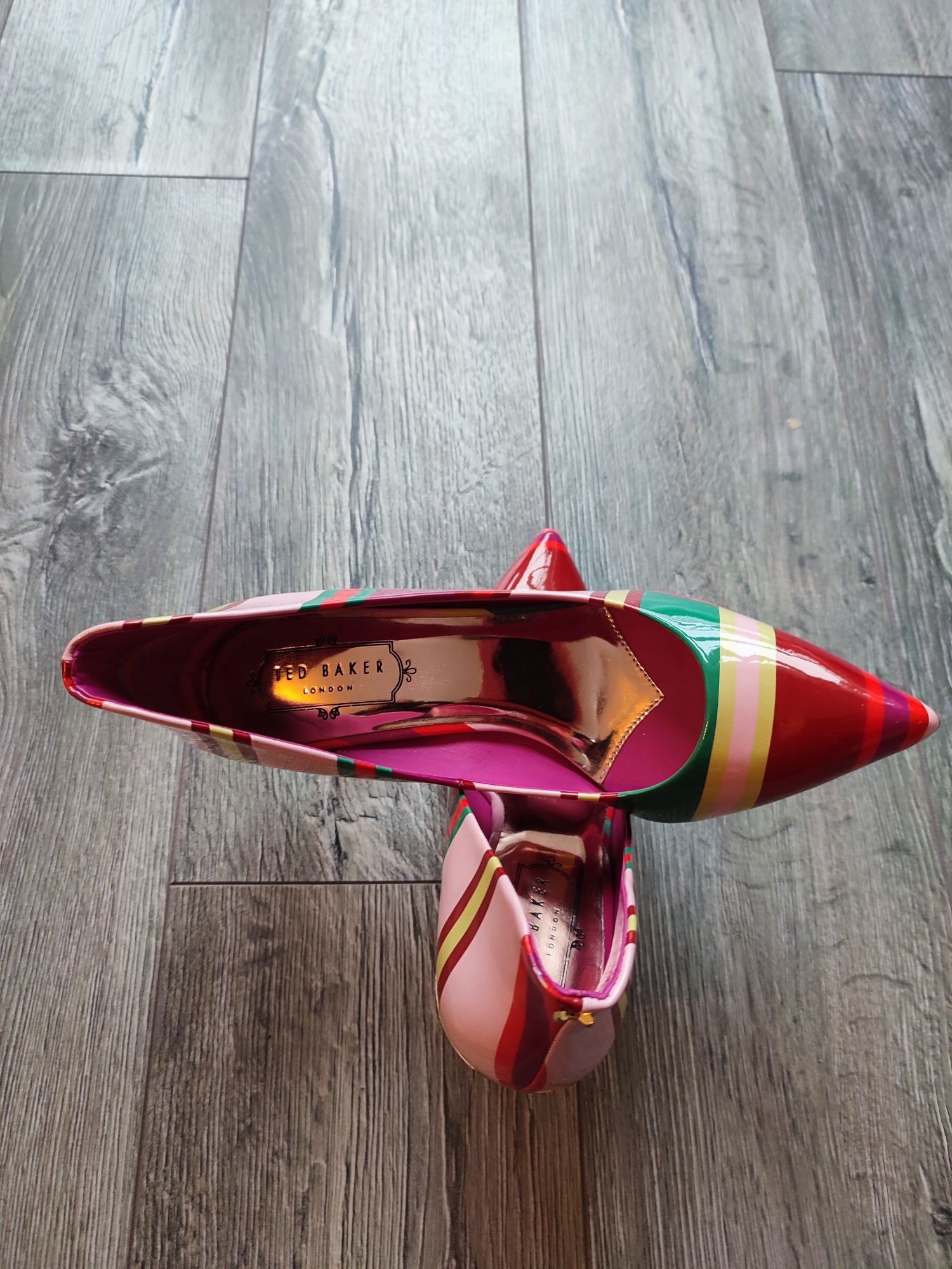 Pantofi eleganți multicolor mărimea 37
