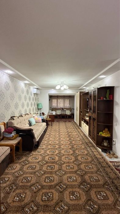Продается 3 ком. Квартира площадью 70 кв.м. По ул. Шота Руставели
