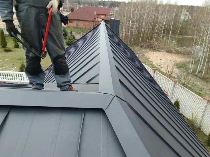 Executam acoperisuri dela A LA Z si reparati de urgenta