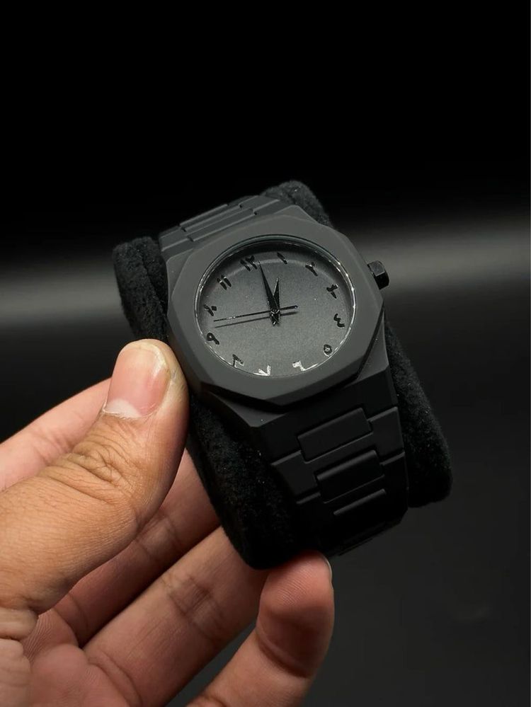 Часы Black Phantom