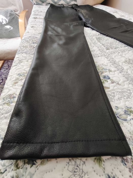 Мъжки панталон от естествена кожа