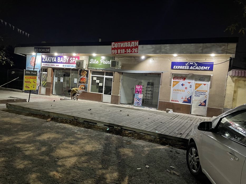 Своя, 1- линия, 1,2 сот, парковка 10+ авто