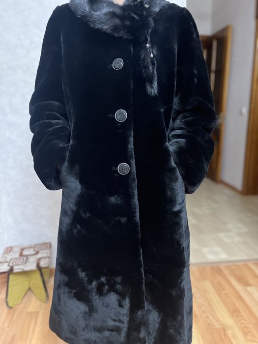 Шуба как новая, размер 56