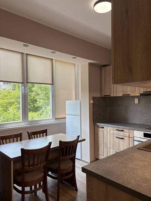 Дава се под наем Тристаен апартамент в София, Мусагеница - 68 кв.м за 650 € - Снимка #3