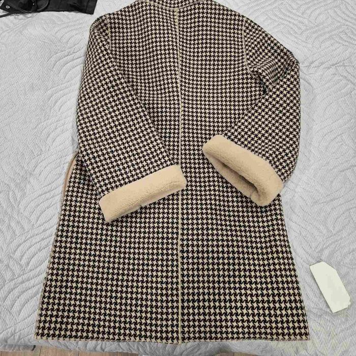 Дамско палто пепит с пух отвътре