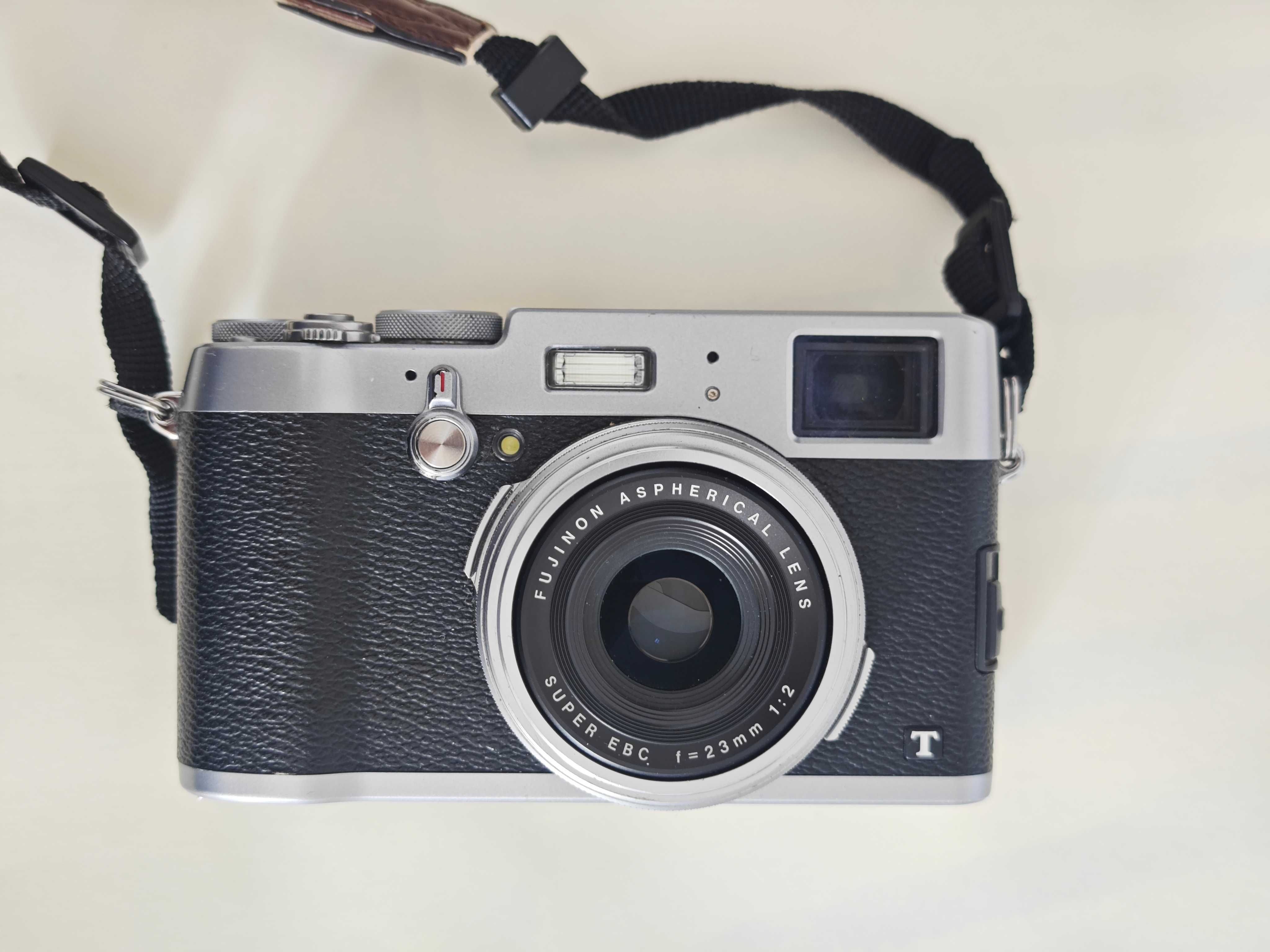 Fujifilm X100T фотоапарат, отлично състояние, WCL-X100, EF-X20