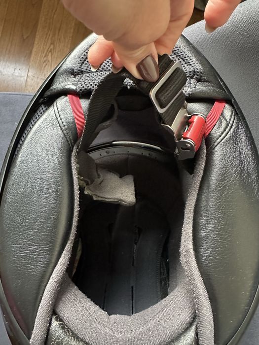 Туристическа каска Shoei