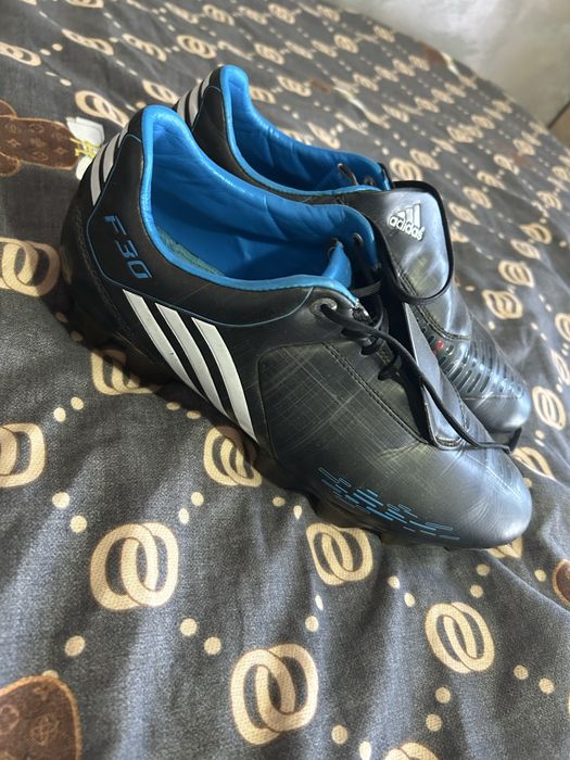 vand pereche ghete f30