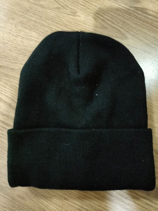 Шапка вязаная чёрная зимняя