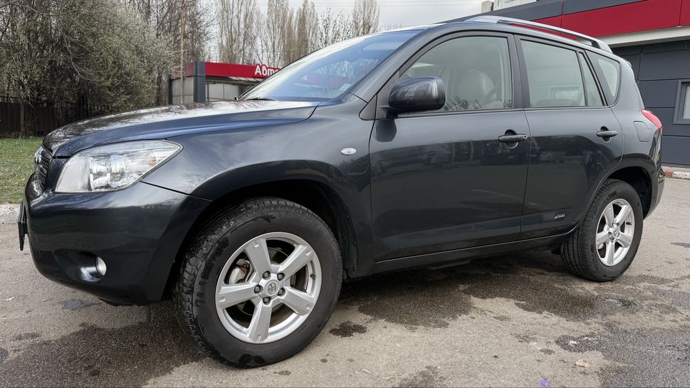 Toyota Rav 4 2.0 i 152к.с.