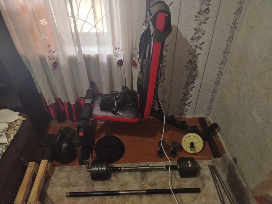 Штанга Гантели Гиря скамья.