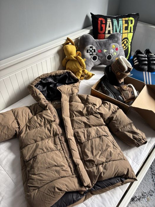 Яке Zara и боти Jack Wolfskin 33 номер