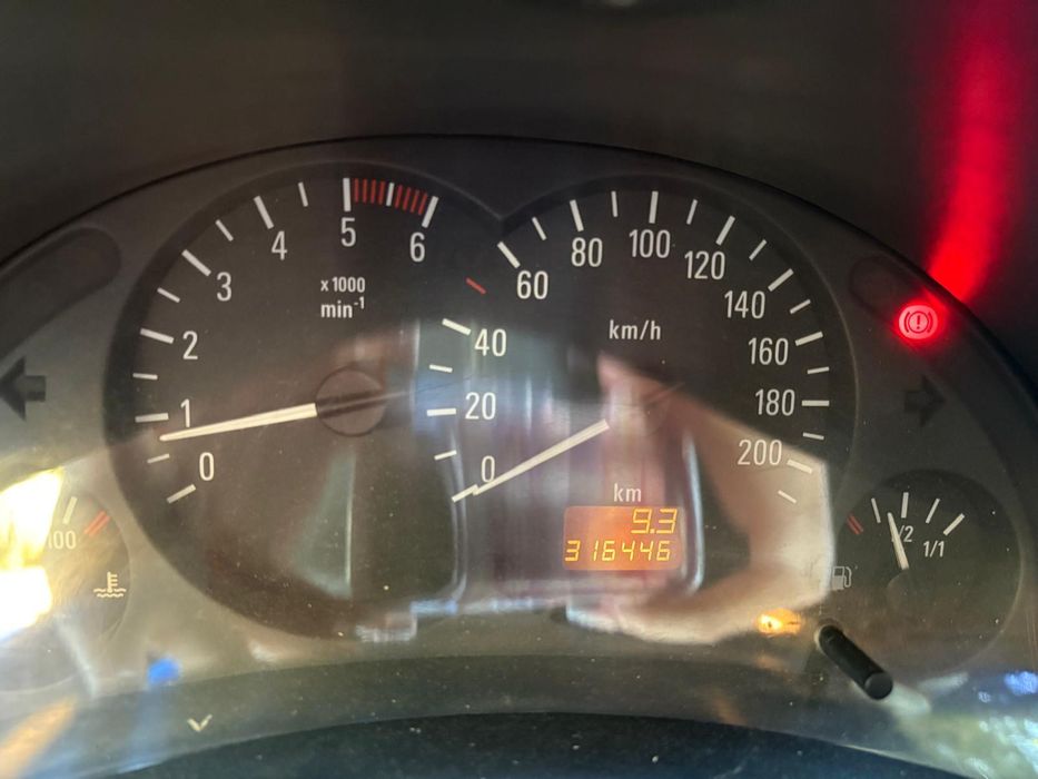 Autoutilitara Opel Combo