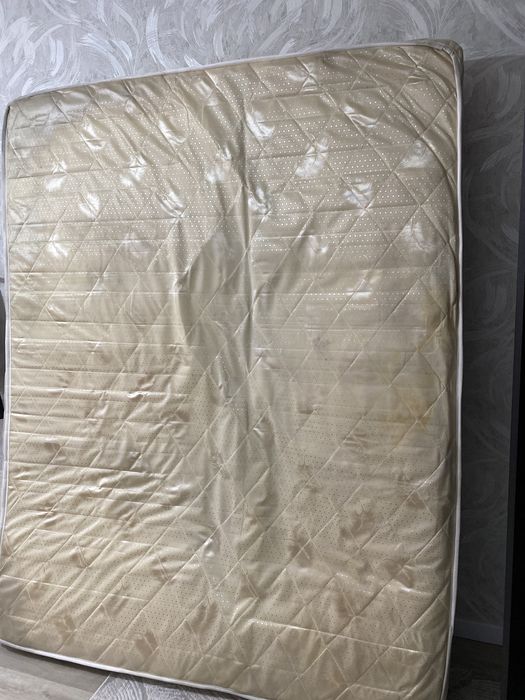 Продам матрас 3000