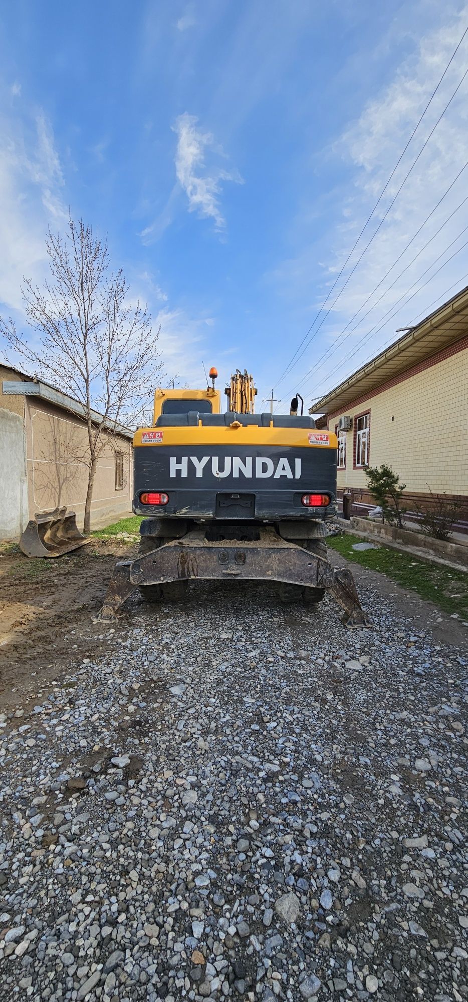 Hyundai 140 W-9 ekskavator