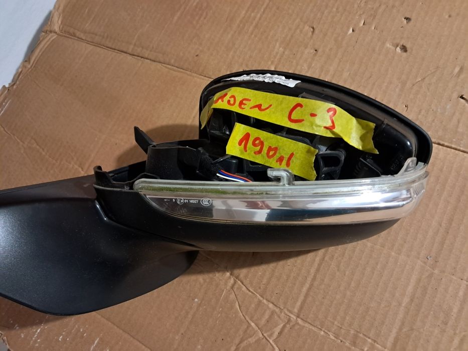 Огледало строен ц3  Citroën C3 190лв