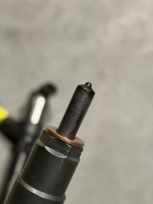 Оригинални дюзи Denso 55570012 свалени от Opel Astra K 1.6 CDTi 136к.с