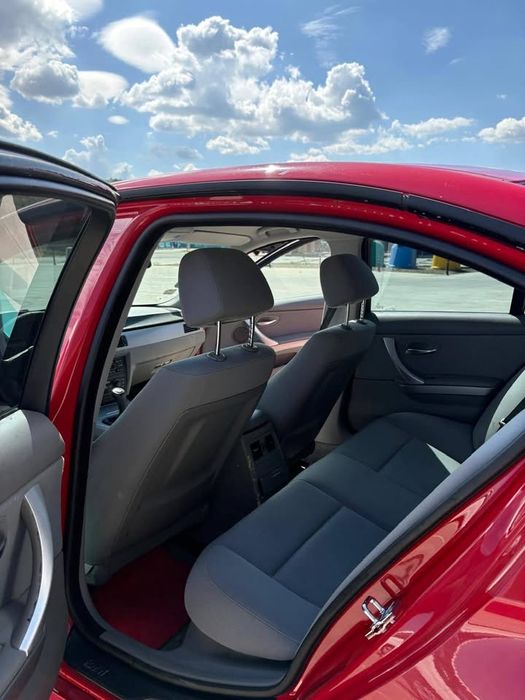 Vând BMW seria 3