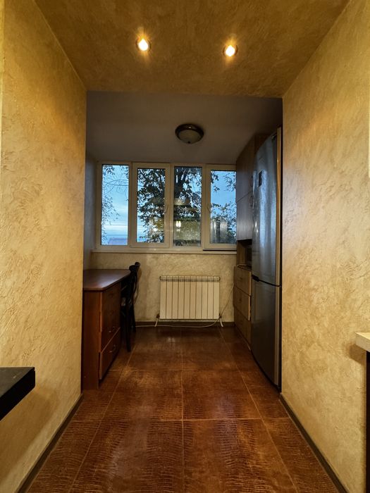 Продается 2-х комн.кв с пл 52 кв.м, 2/5 эт