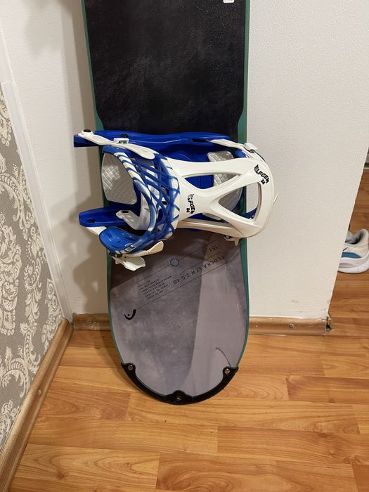 Placa snowboard 151 cm head cu legaturi