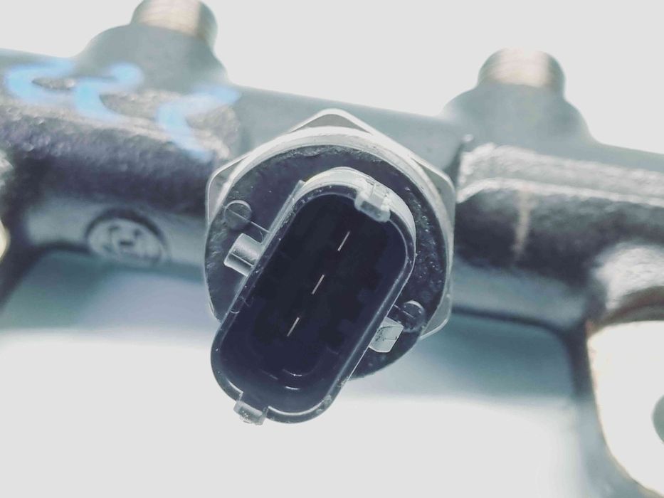 Rampa injectoare Nissan Juke [Fabr 2010-prezent] 175215346R | H8201157