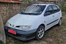 Renault Scenic 1,9d на части - перфектен мотор! Теглич!