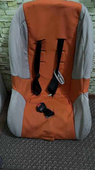 Продам автокресло