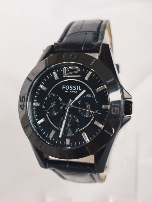 Ceas bărbătesc Fossil CE1003 ceramic, cu quartz si curea din piele.