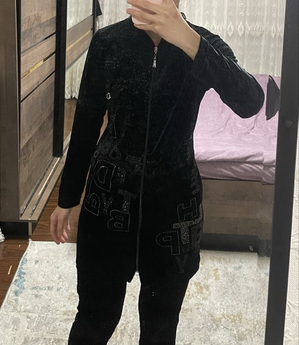 Текинга азгина кийилган двойка халат