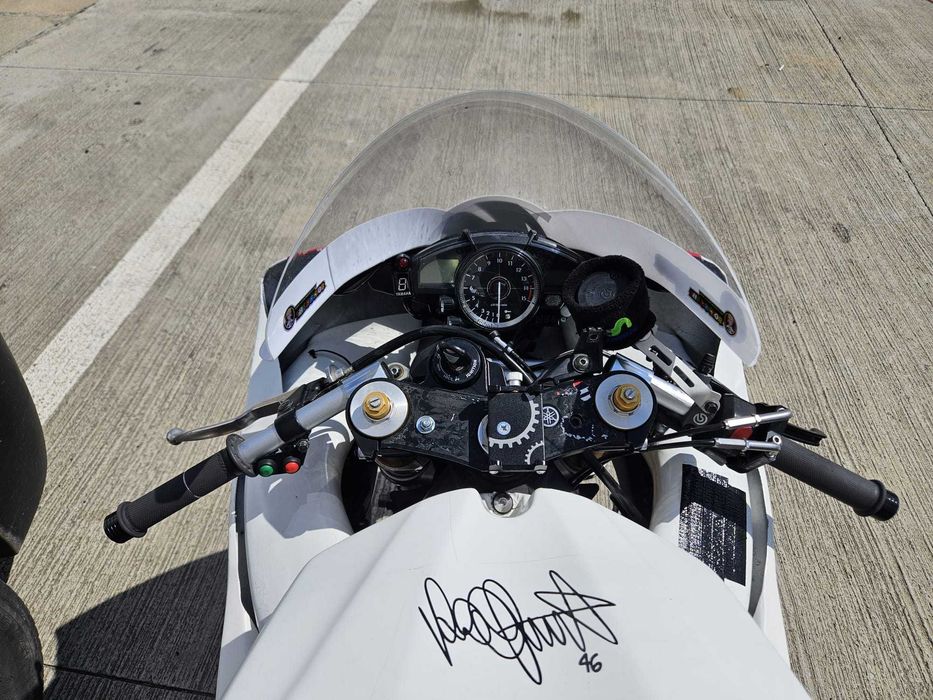 Yamaha R1 2008 - Circuit/pista/track