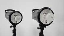 Vand blituri studio foto si accesorii