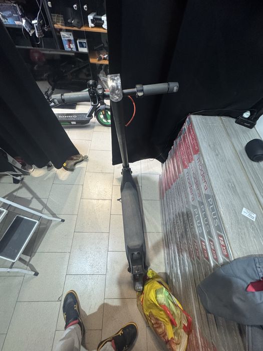 Електрически скутер  XIAOMI Electric Scooter 4 LITE 2GEN