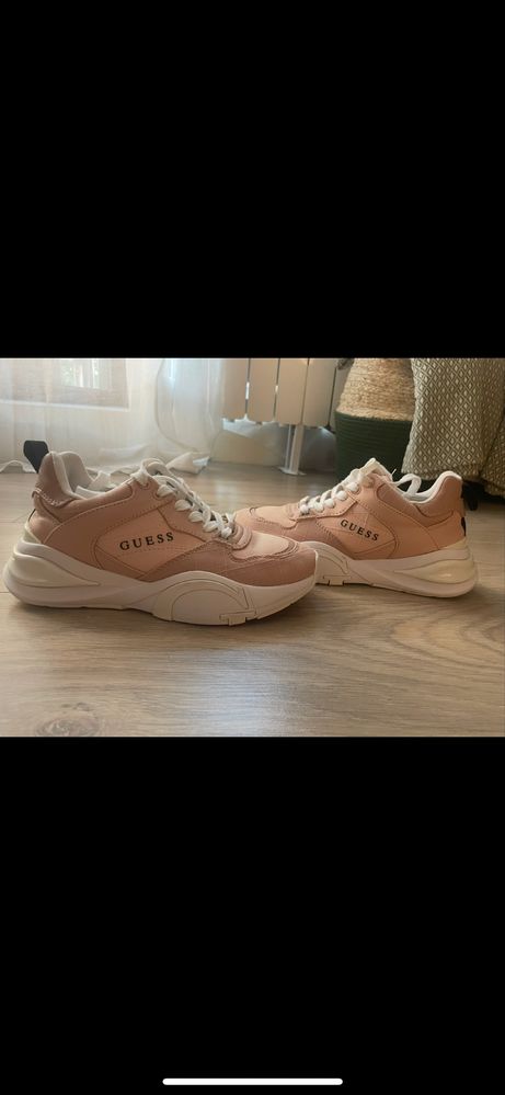 Дамски/детски обувки Guess 36 номер
