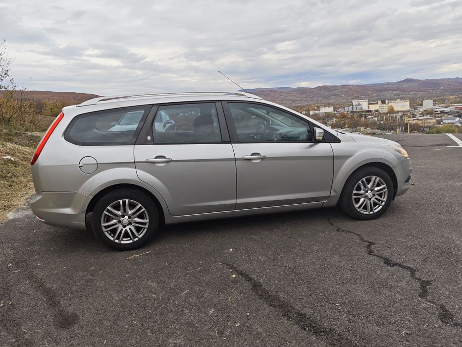 Ford Focus 2 Mk2- Face Lift TITANIUM GHIA