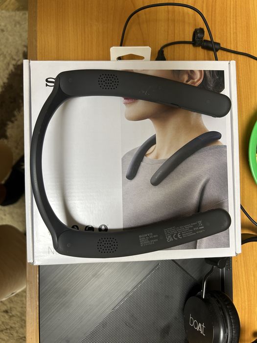 Vand casti sony wireless