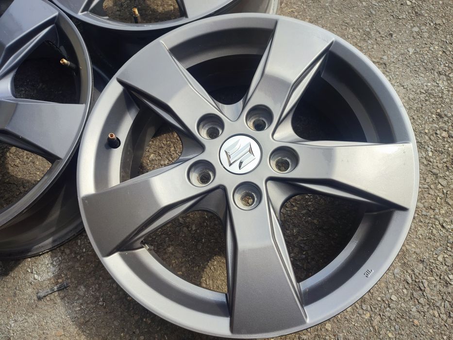 16" оригинални алуминиеви джанти за Suzuki/Toyota.