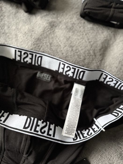 Diesel set 3 chiloti culoare neagra marimea L noi originali