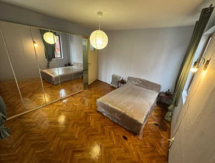 Дава се под наем Тристаен апартамент в София, Изток - 140 кв.м за 750 € - Снимка #5