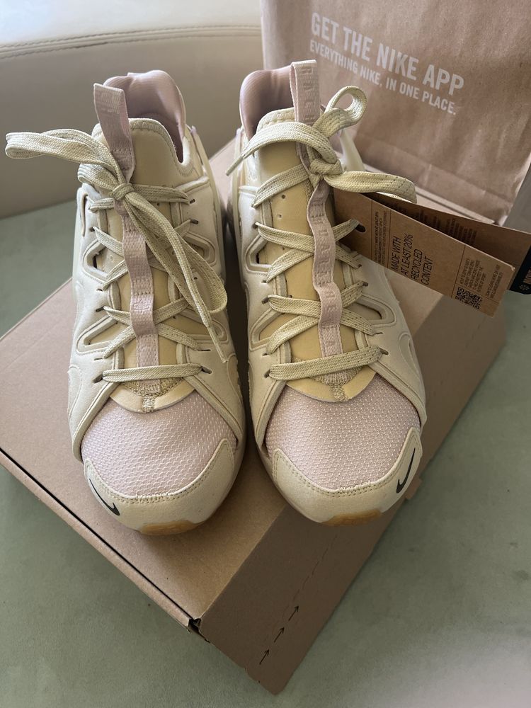 Nike 42 номер чисто нови