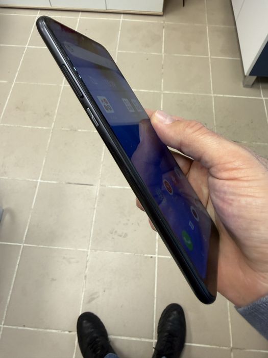 A1 Alpha 20 4/128gb - отличен