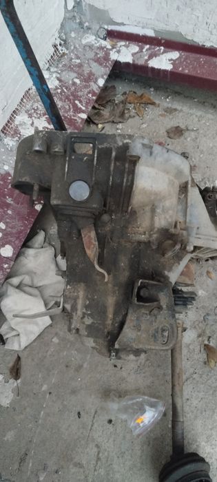 Продам КПП 2110 хорошое