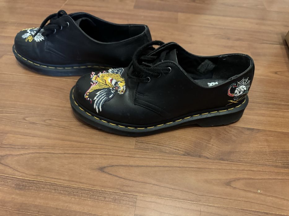 Обувки Dr. Martens