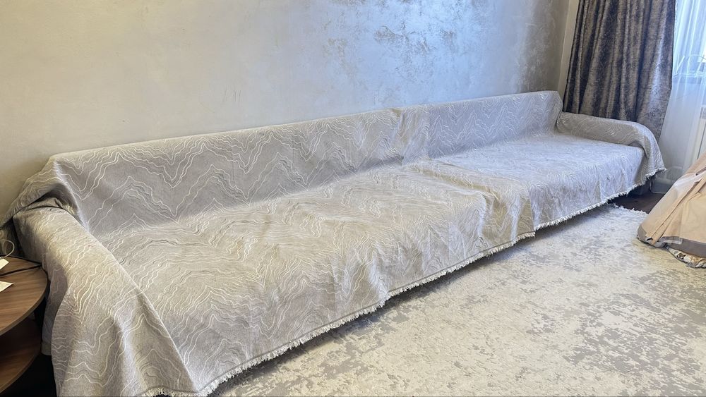 Диван серого цвета 4 метра