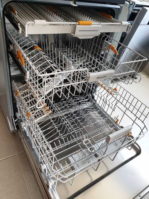 Inox Miele Auto Open QuickPower Wash Съдомиялна - Частично Вграждане