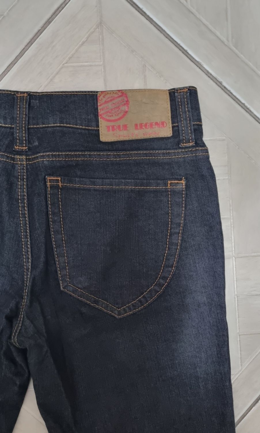 Jeans slim fit XS impecabili