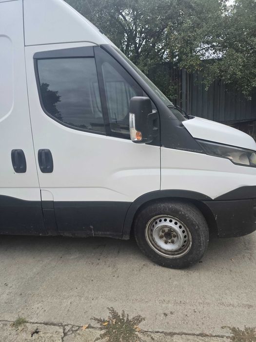 Iveco  Deyli Maxi